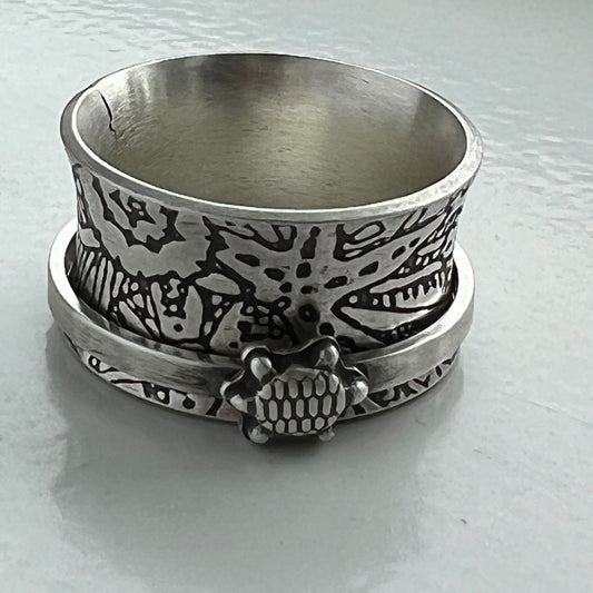 Sea Turtle Spinner Ring, Wide Sterling Band 7.5 US