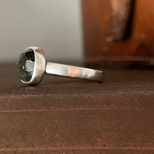 Rose Cut Labradorite Ring on Thick Sterling Silver Band Size 10