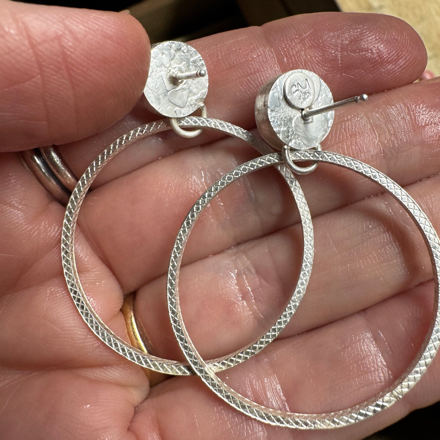 Pink Conch Shell Post Hoop Earrings