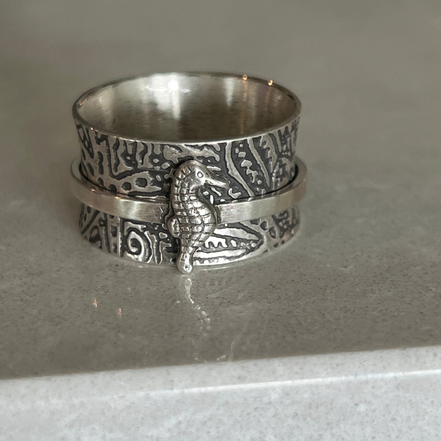 Sea Horse Spinner Ring, Thick Sterling Silver